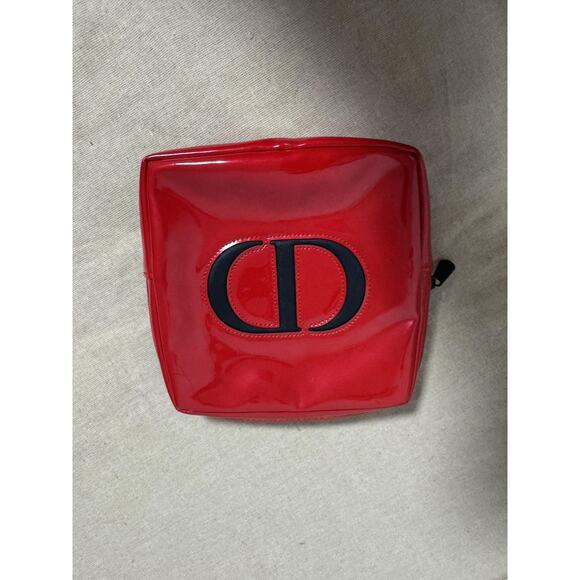 Dior Beaute Red Patent Cosmetic Makeup Bag Pouch CD Logo Zippered PU Travel Case - Picture 1 of 6